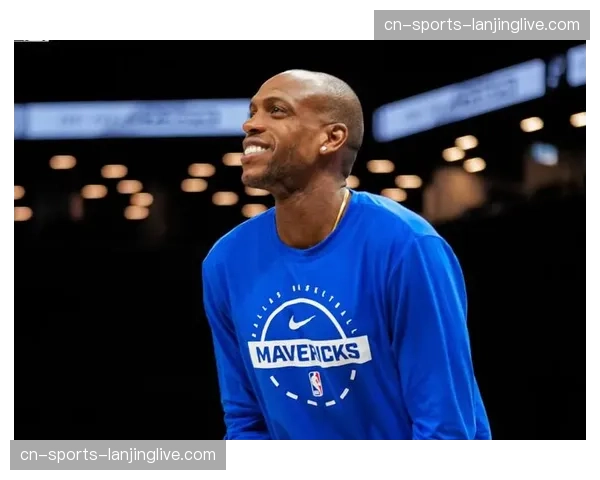 米德尔顿三分命中率35.3% 独行侠侧翼投射稳定性待观察